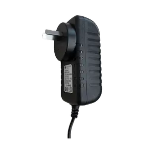 FUENTE DE ALIM. T-12V 2A P/TIRA DE LEDS NOVALUCCE